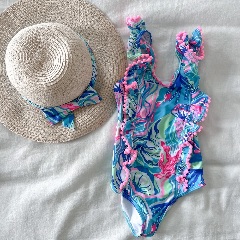 Toddler girl size 4T Tommy Bahama Swim Suit with matching hat